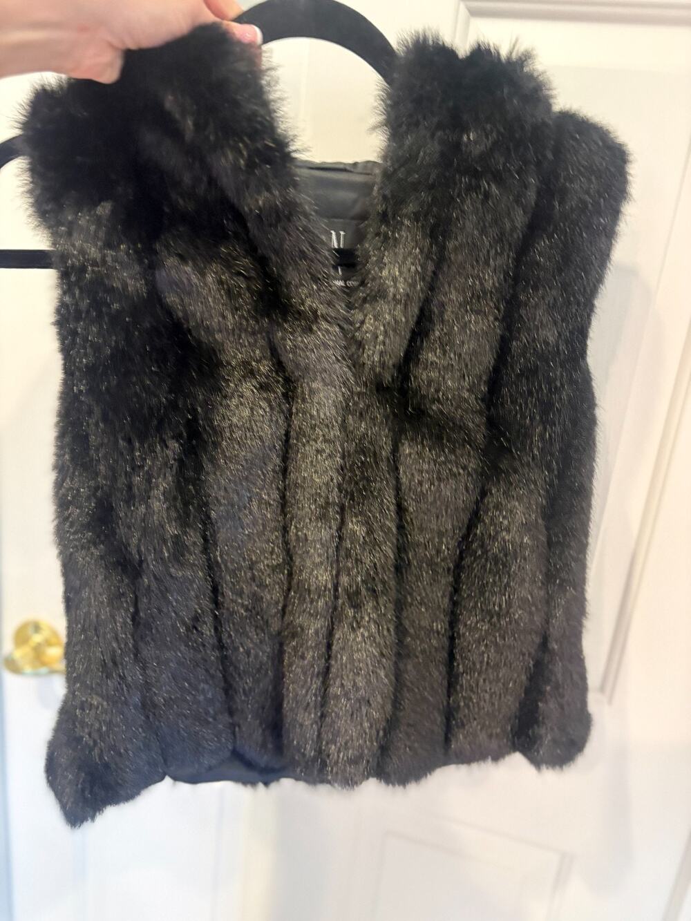 INC International Concepts Black Faux Fur Vest Hooded Women's M 4-8 Luxe Soft